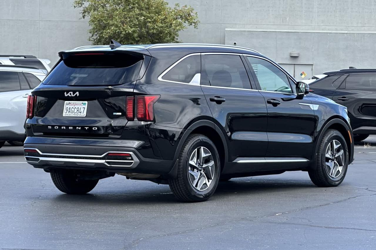 2022 Kia Sorento Hybrid S