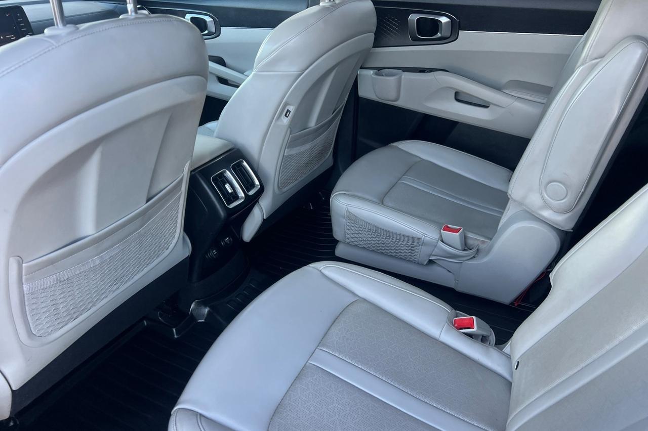 2022 Kia Sorento Hybrid S Ontario OR