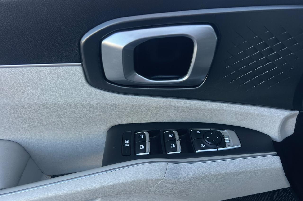 2022 Kia Sorento Hybrid S Ontario OR