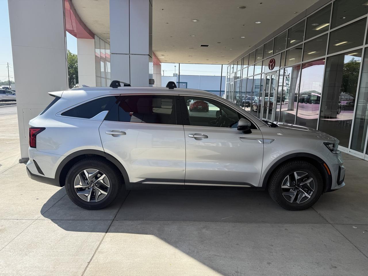 2022 Kia Sorento Hybrid S Ontario OR