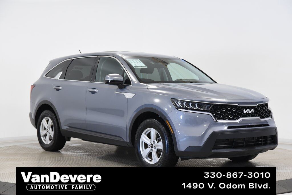 Used 2022 Kia Sorento LX FWD