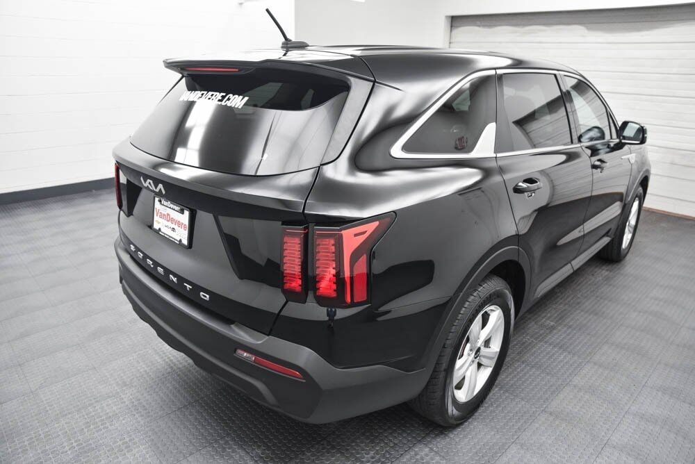 2022 Kia Sorento LX Akron OH
