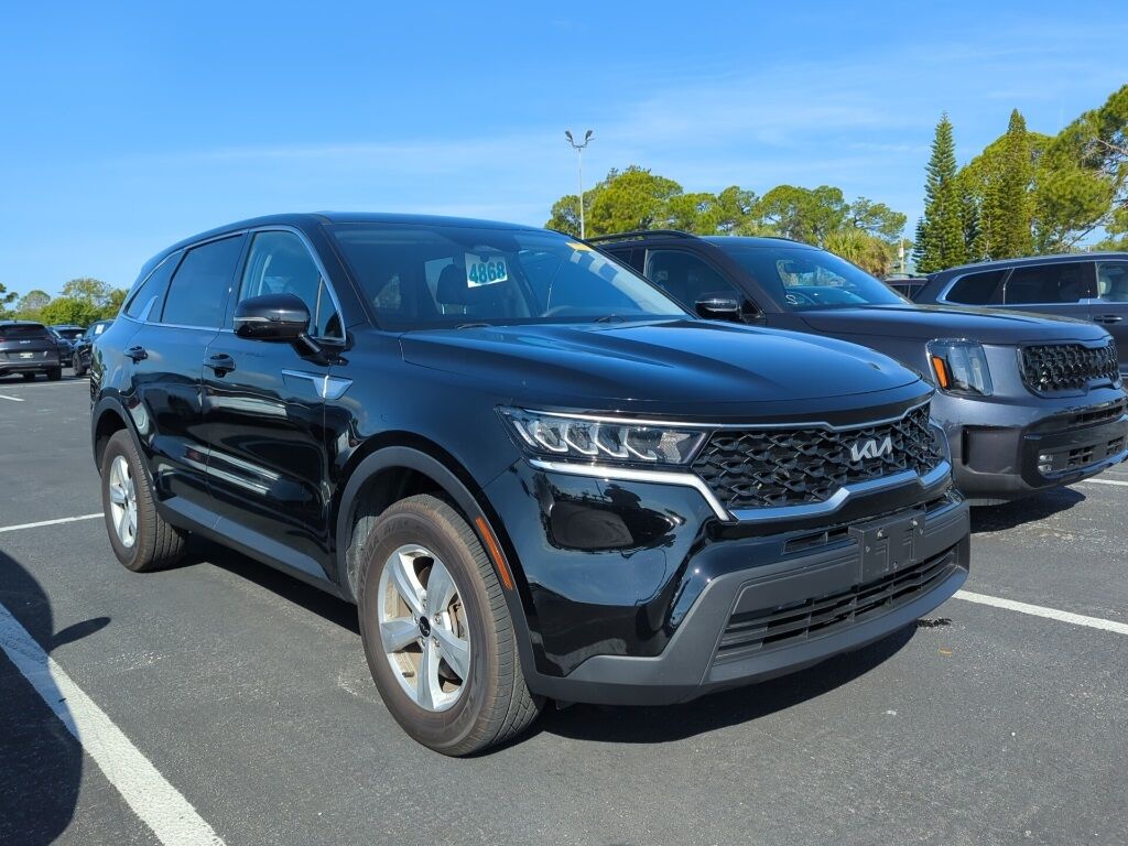 2022 Kia Sorento LX Oshkosh WI