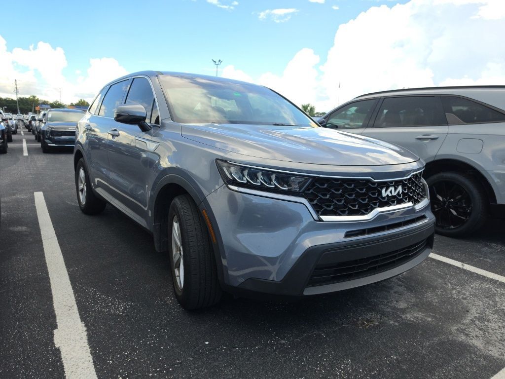 2022 Kia Sorento LX