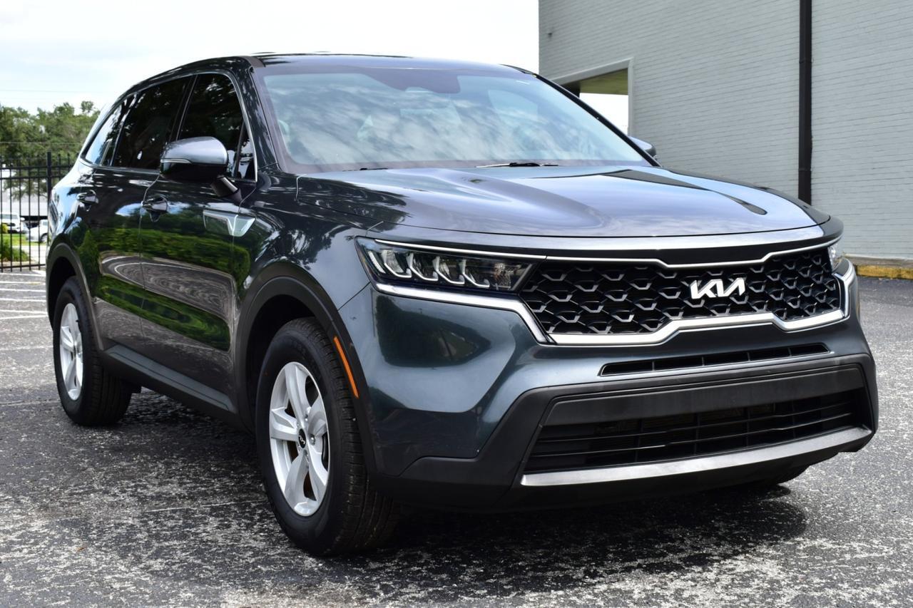 2022 Kia Sorento LX Tampa FL