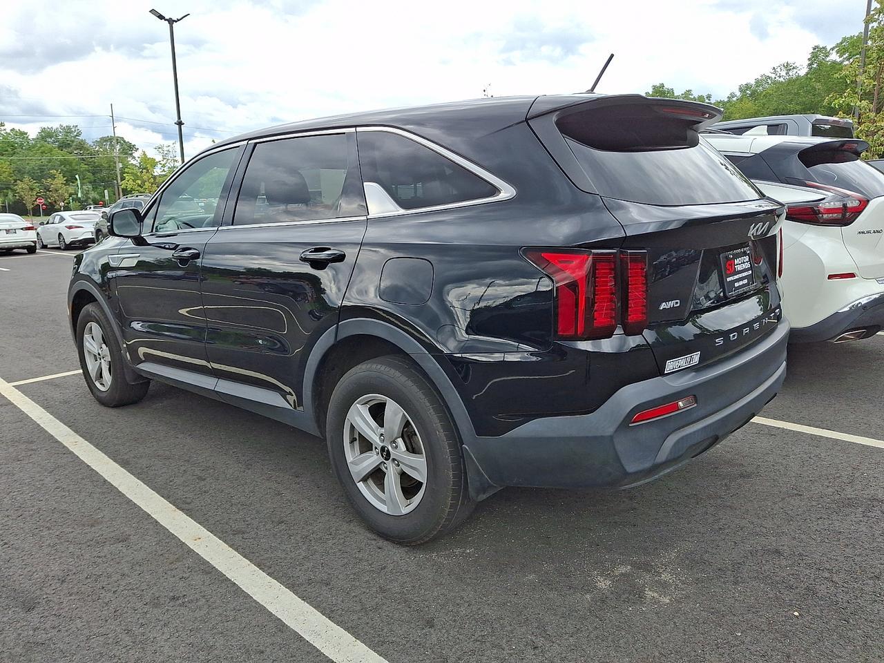 2022 Kia Sorento LX