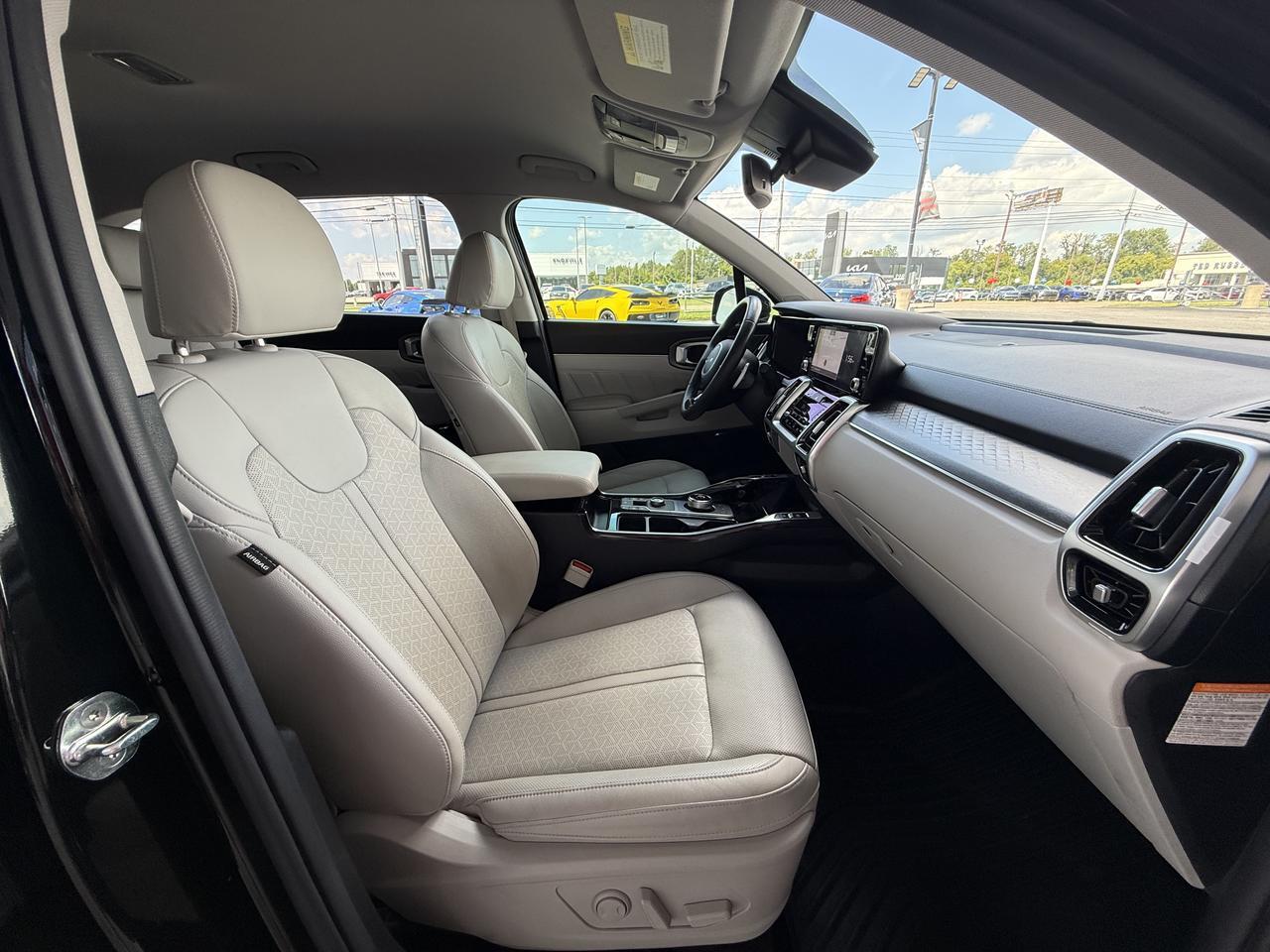 2022 Kia Sorento Plug-In Hybrid SX Prestige Knoxville TN