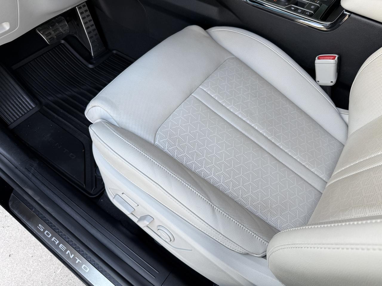 2022 Kia Sorento Plug-In Hybrid SX Prestige Knoxville TN