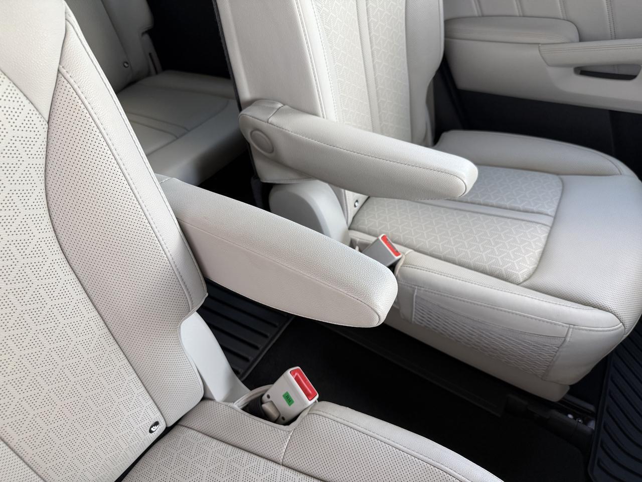 2022 Kia Sorento Plug-In Hybrid SX Prestige Knoxville TN