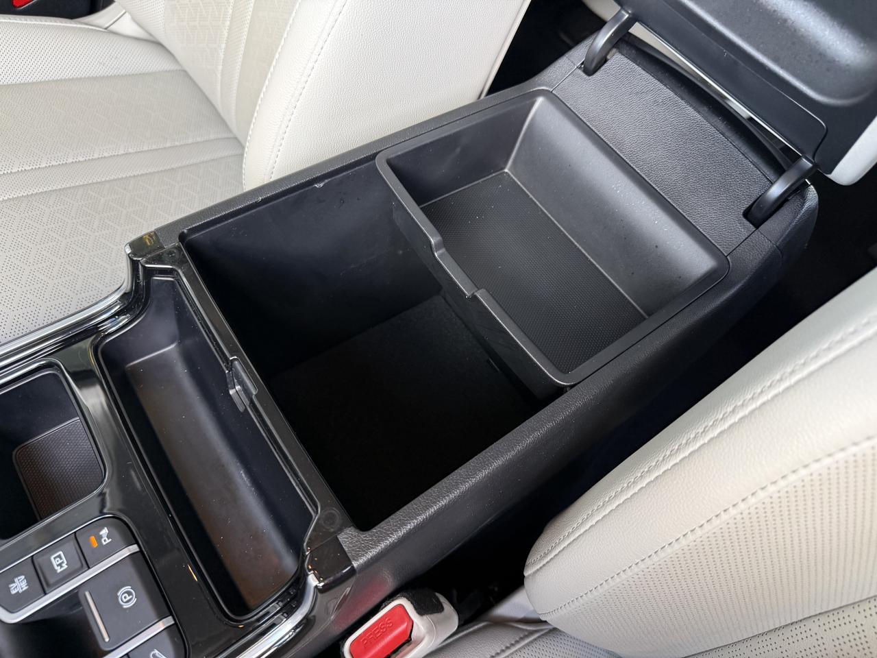 2022 Kia Sorento Plug-In Hybrid SX Prestige Knoxville TN