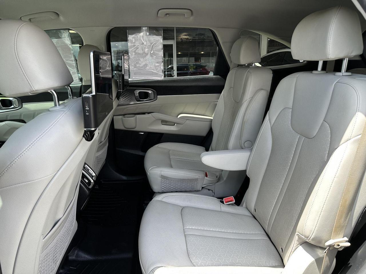 2022 Kia Sorento Plug-In Hybrid SX Prestige Tucson AZ