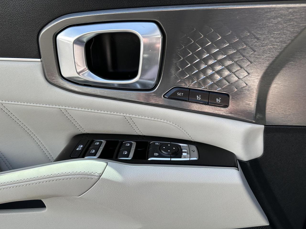 2022 Kia Sorento Plug-In Hybrid SX Prestige Tucson AZ