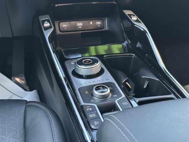 2022 Kia Sorento Plug-In Hybrid SX Tucson AZ