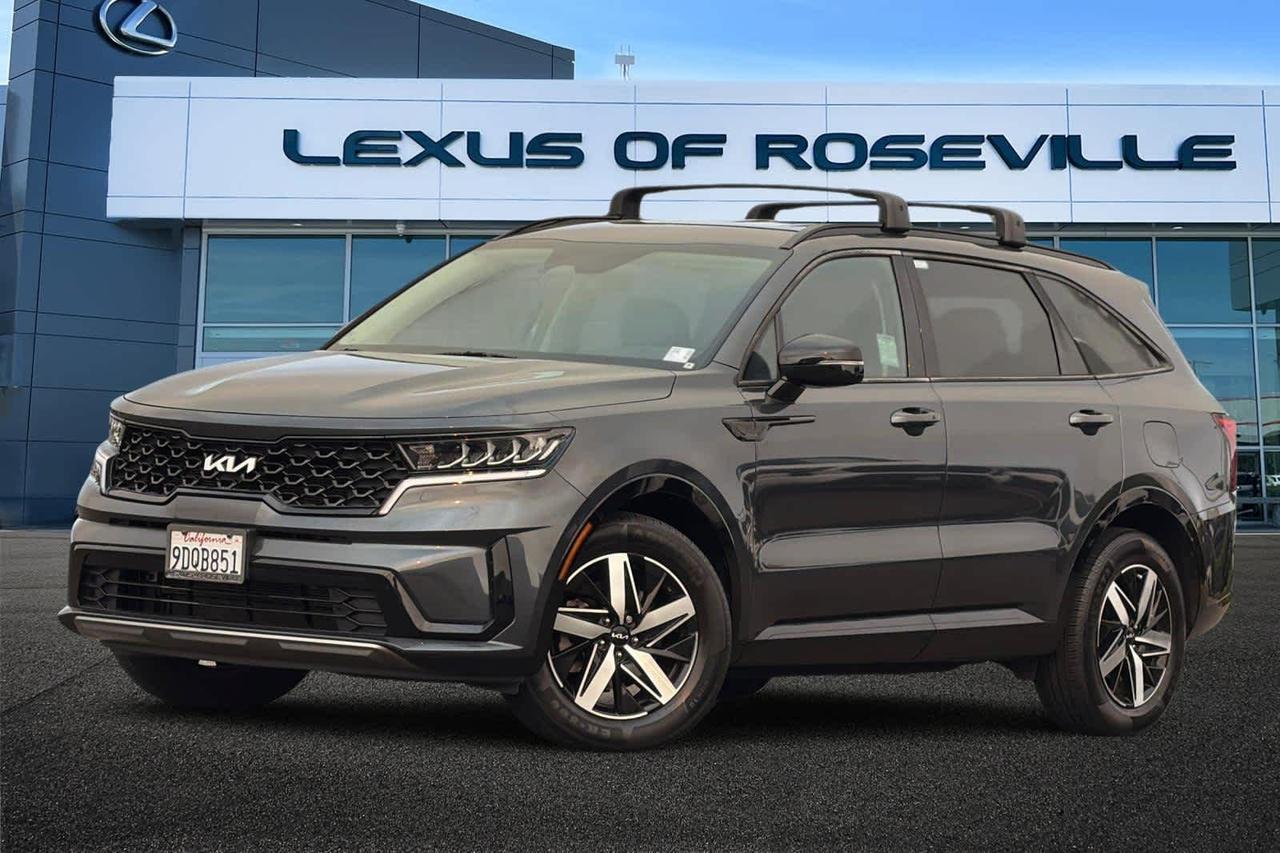 2022 Kia Sorento S