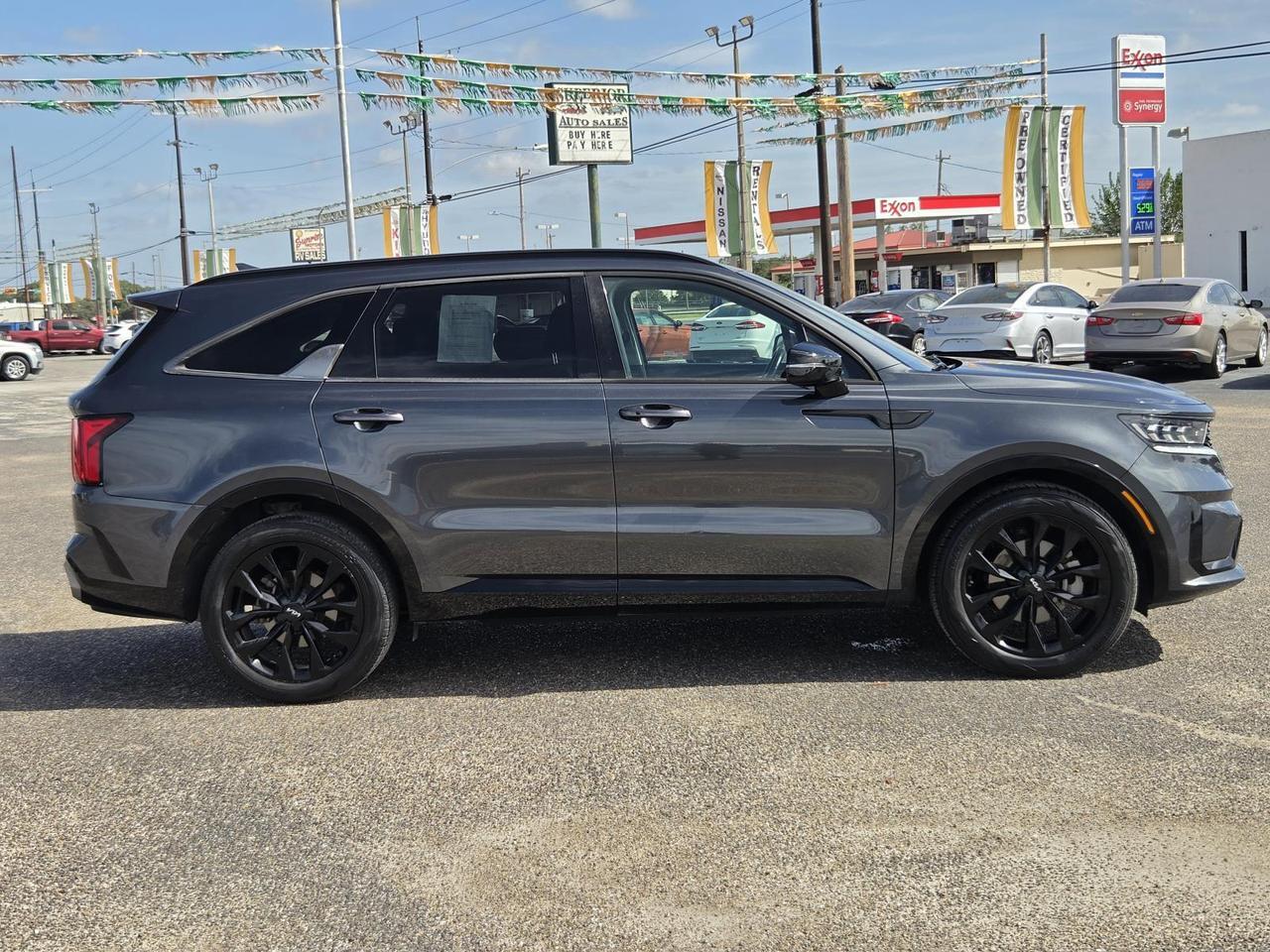 2022 Kia Sorento SX FWD