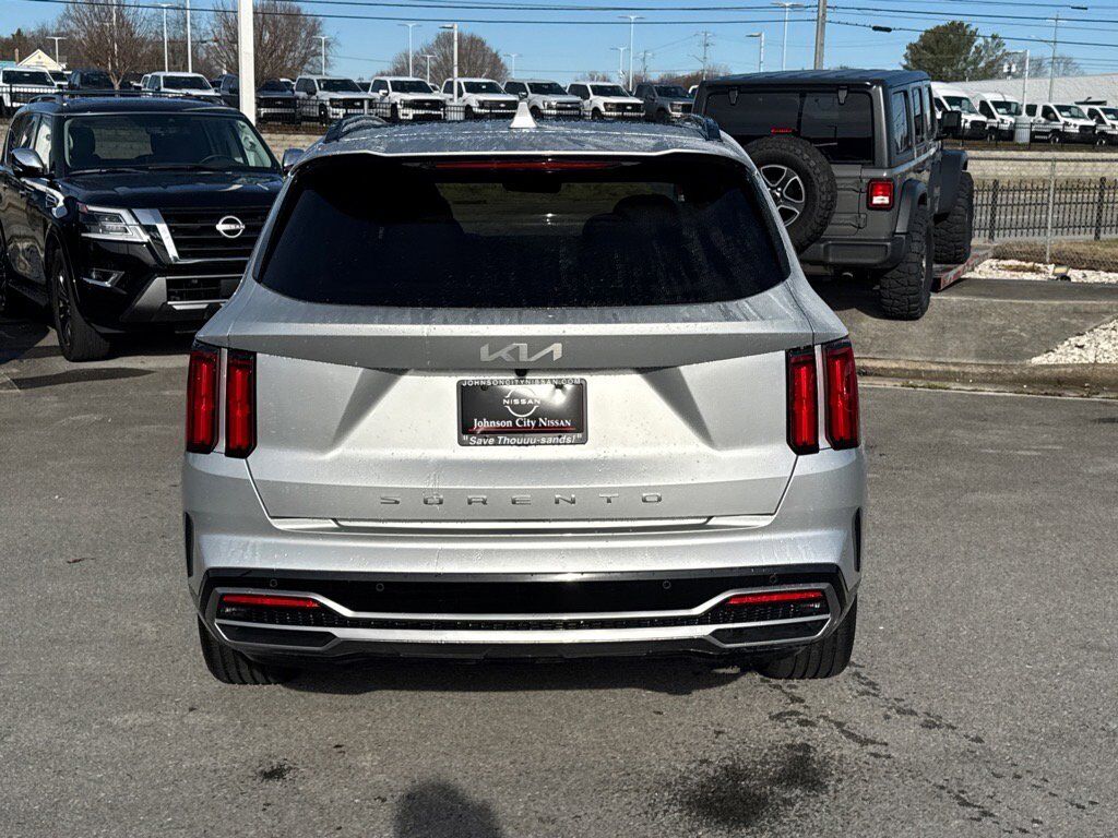 2022 Kia Sorento SX Prestige photo 4