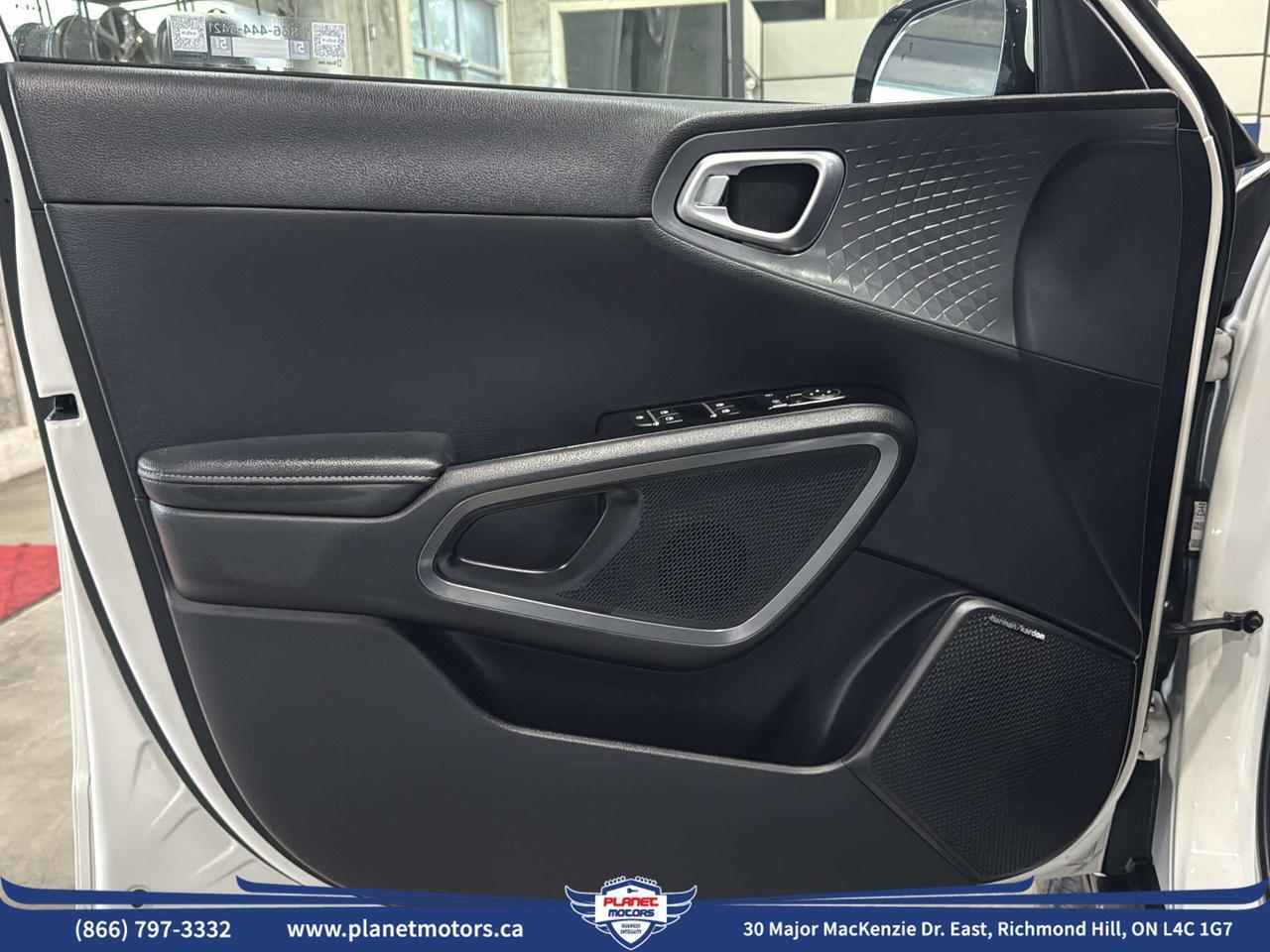 2022 Kia Soul EV EV Limited Richmond Hill ON