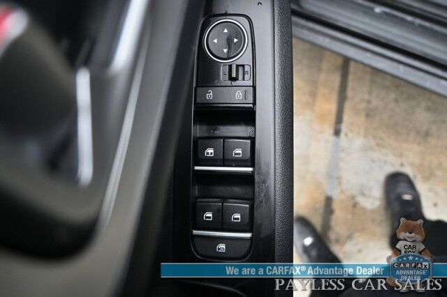 2022 Kia Soul LX / Automatic / 2.0L I4 / Power Mirrors, Windows, & Locks / Apple CarPlay & Android Auto / Bluetooth / Backup Camera / Cruise Control / Keyless Entry / 35 MPG / Only 14K Miles / 1-Owner Anchorage AK