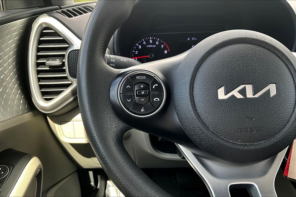2022 Kia Soul LX OR