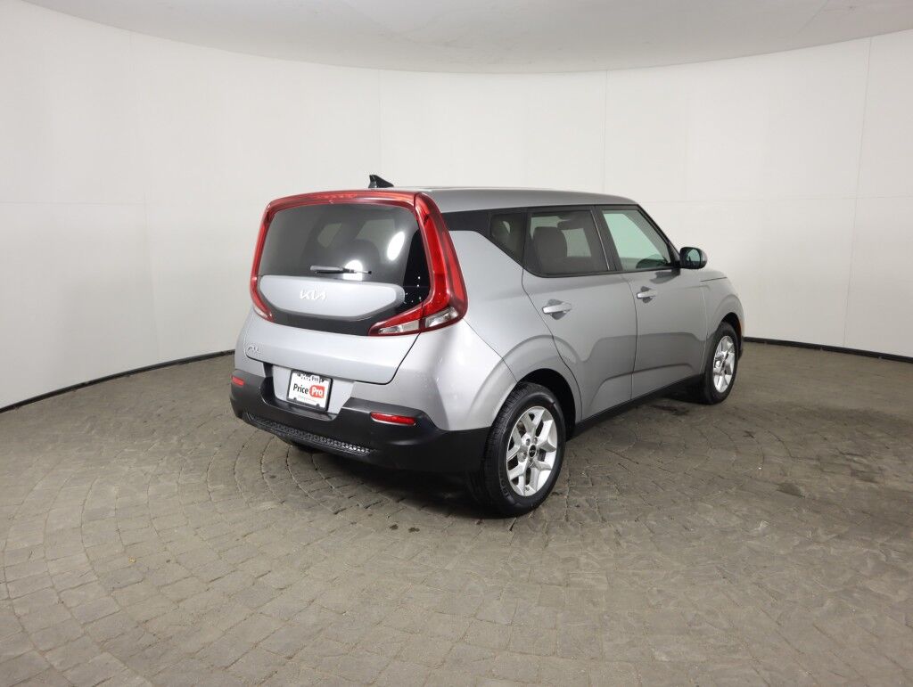 2022 Kia Soul LX IVT Maumee OH