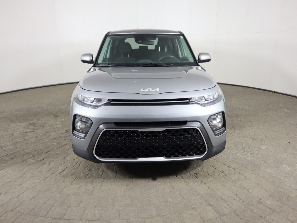 2022 Kia Soul LX IVT Maumee OH