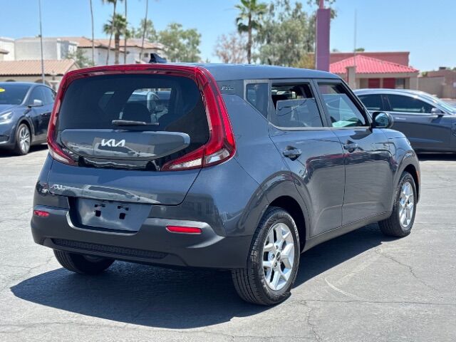 2022 Kia Soul LX