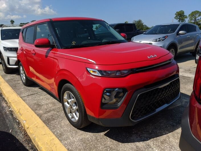 2022 Kia Soul LX Oshkosh WI