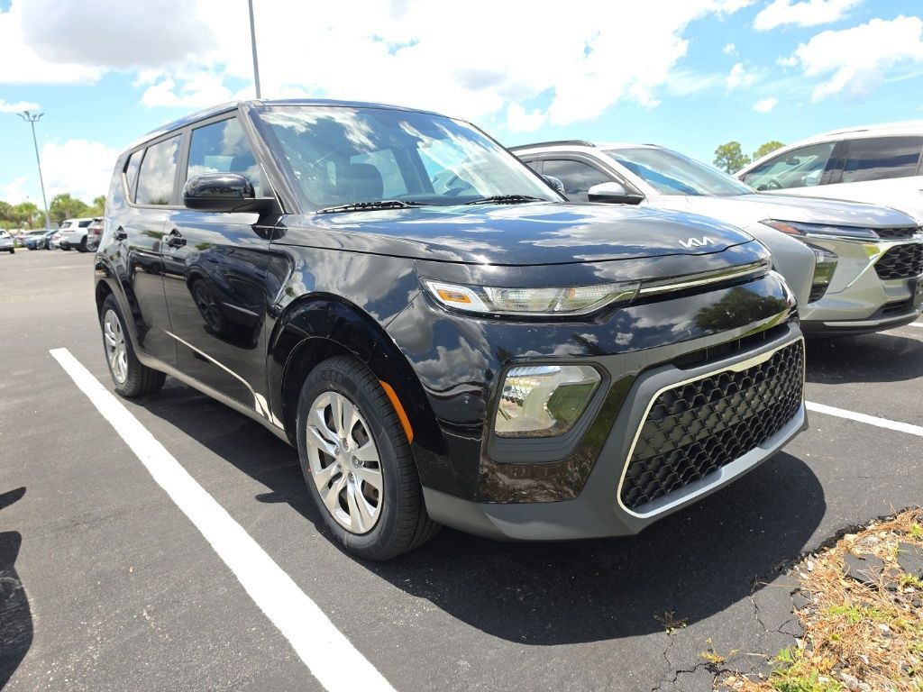 2022 Kia Soul LX