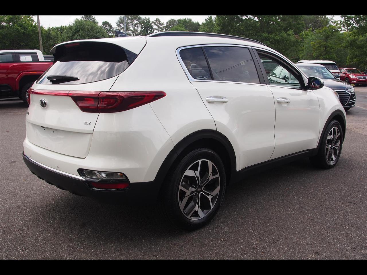 2022 Kia Sportage EX