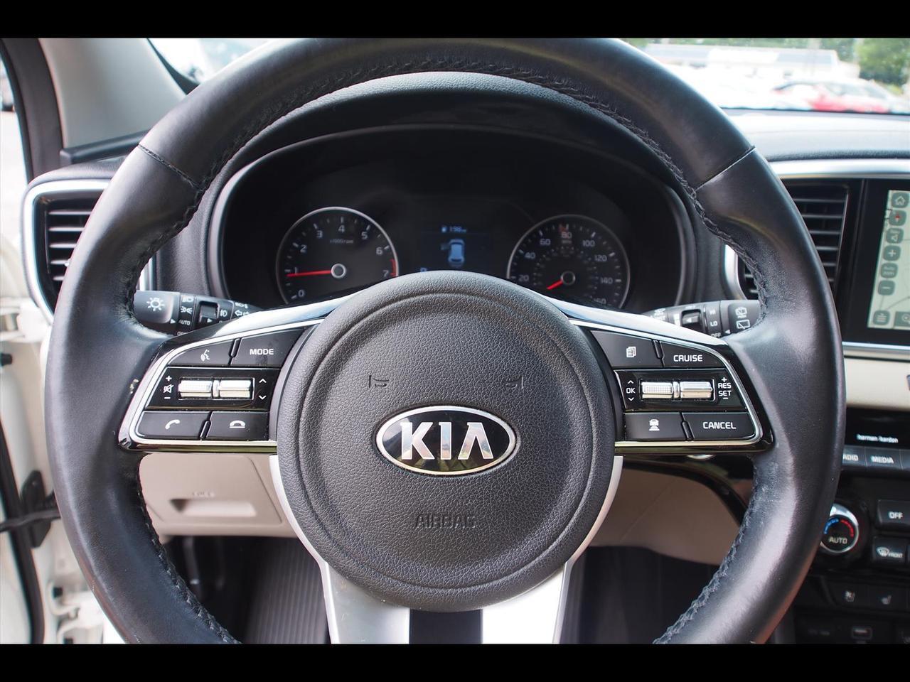 2022 Kia Sportage EX