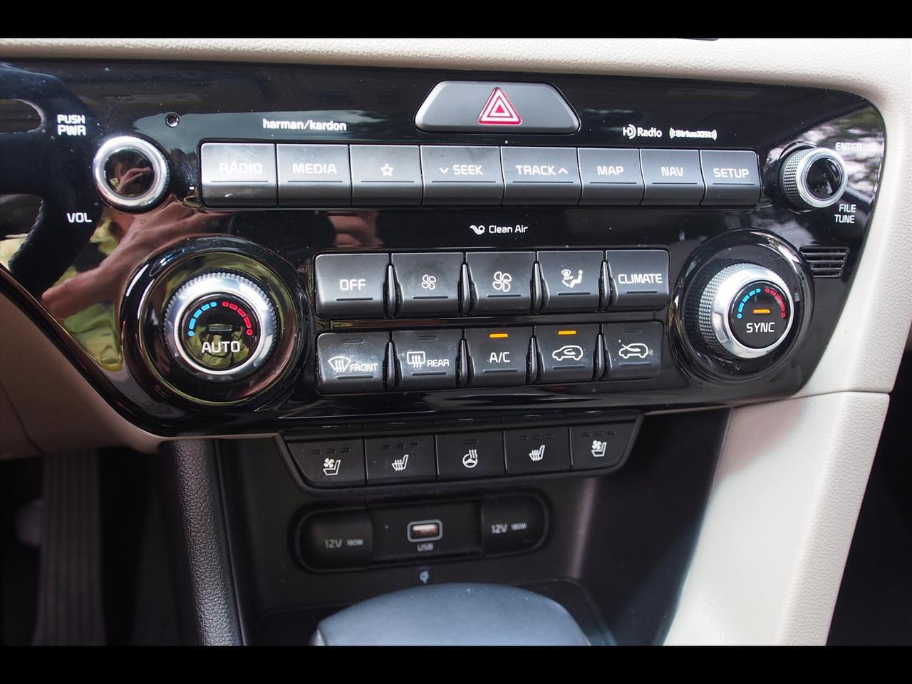 2022 Kia Sportage EX