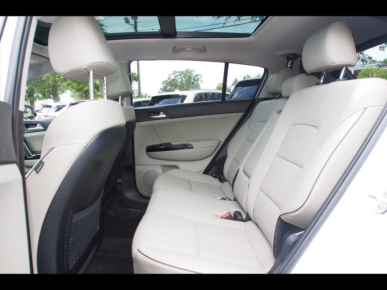 2022 Kia Sportage EX