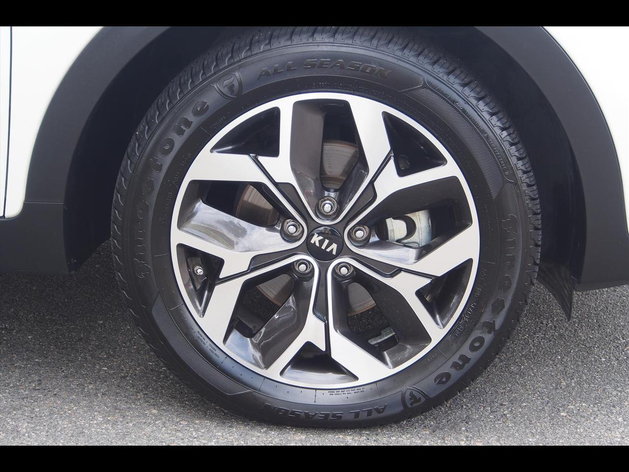 2022 Kia Sportage EX