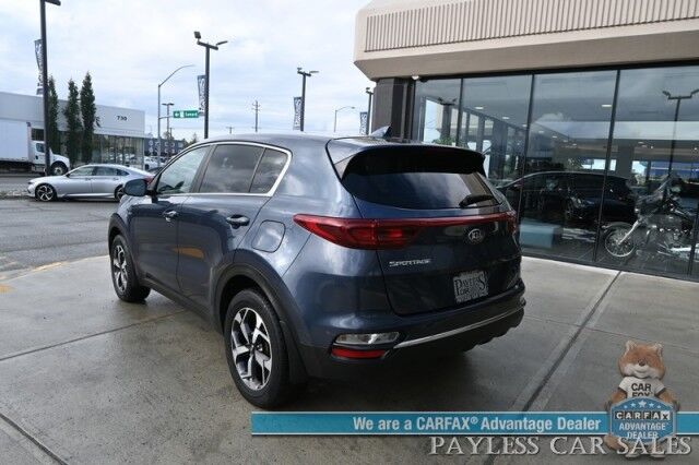 2022 Kia Sportage LX / AWD / Automatic / Lane Keep Assist & Forward Collision Alert / Apple CarPlay & Android Auto / Daytime Running Lights / Aluminum Wheels / Back Up Camera / 26 MPG / Only 36K Miles / 1-Owner Anchorage AK