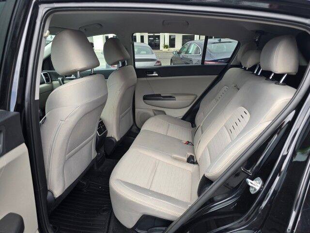 2022 Kia Sportage LX photo 21