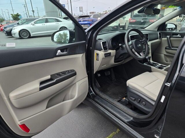 2022 Kia Sportage LX photo 24