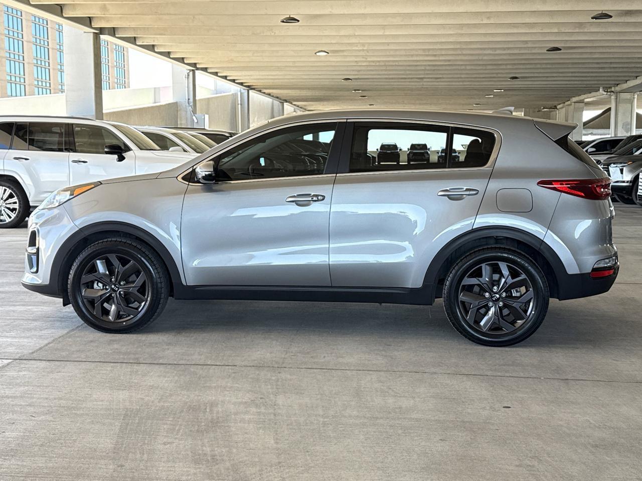 2022 Kia Sportage LX