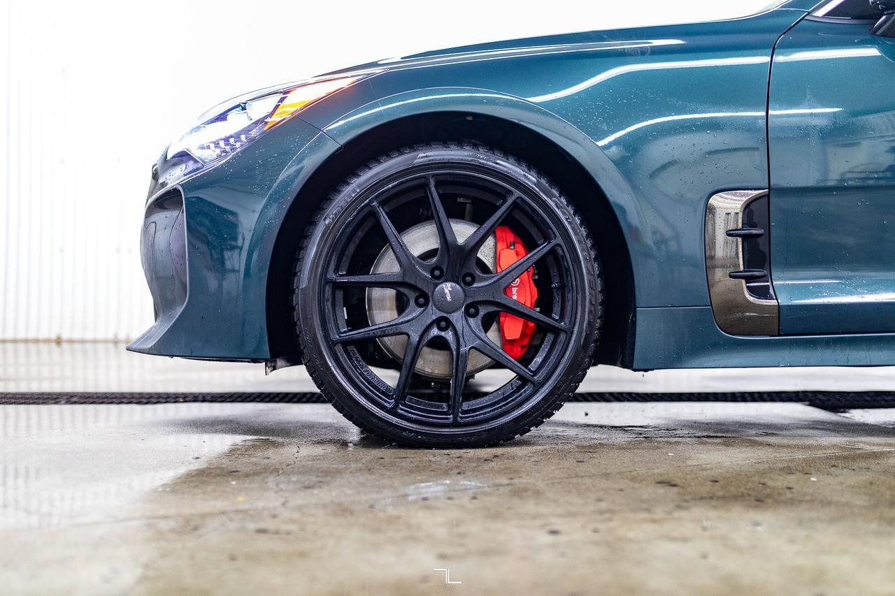 2022 Kia Stinger AWD GT Elite Leather Roof Nav BCam Red Deer AB