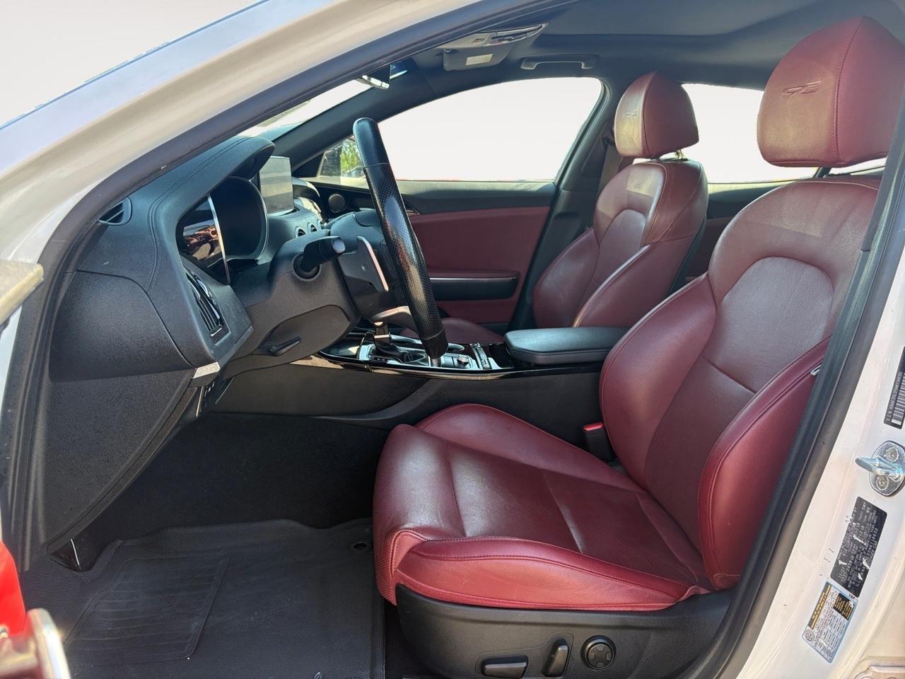 2022 Kia Stinger GT-Line, BLIND SPOT ALERT, LANE KEEP ASSIST, SMART CRUISE CONTROL, FORWARD COLLISION ASSIST, SUNROOF, APPLE CARPLAY/ANDROID AUTO, HEATED SEATS, WIRELESS PHONE CHARGER, LOW MILES, CLEAN CARFAX, STING THE RIDE!