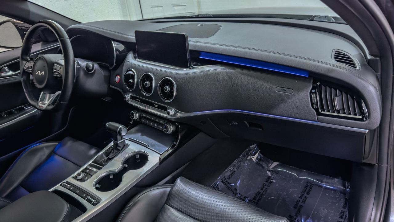 2022 Kia Stinger GT1 AWD Tallmadge OH