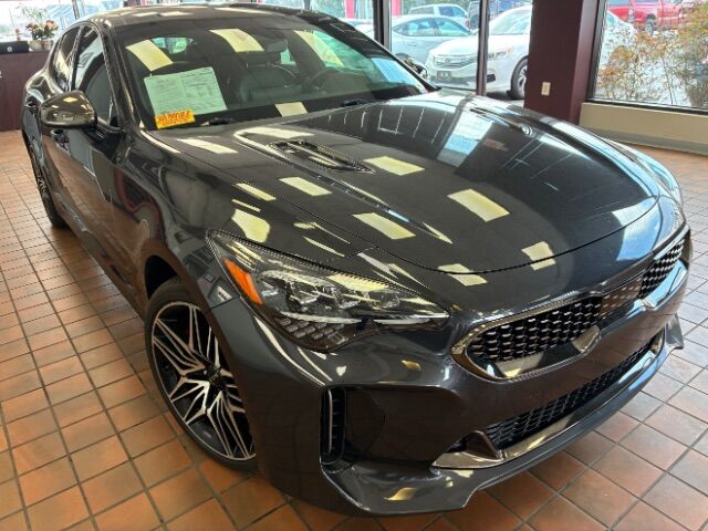 2022 Kia Stinger GT1