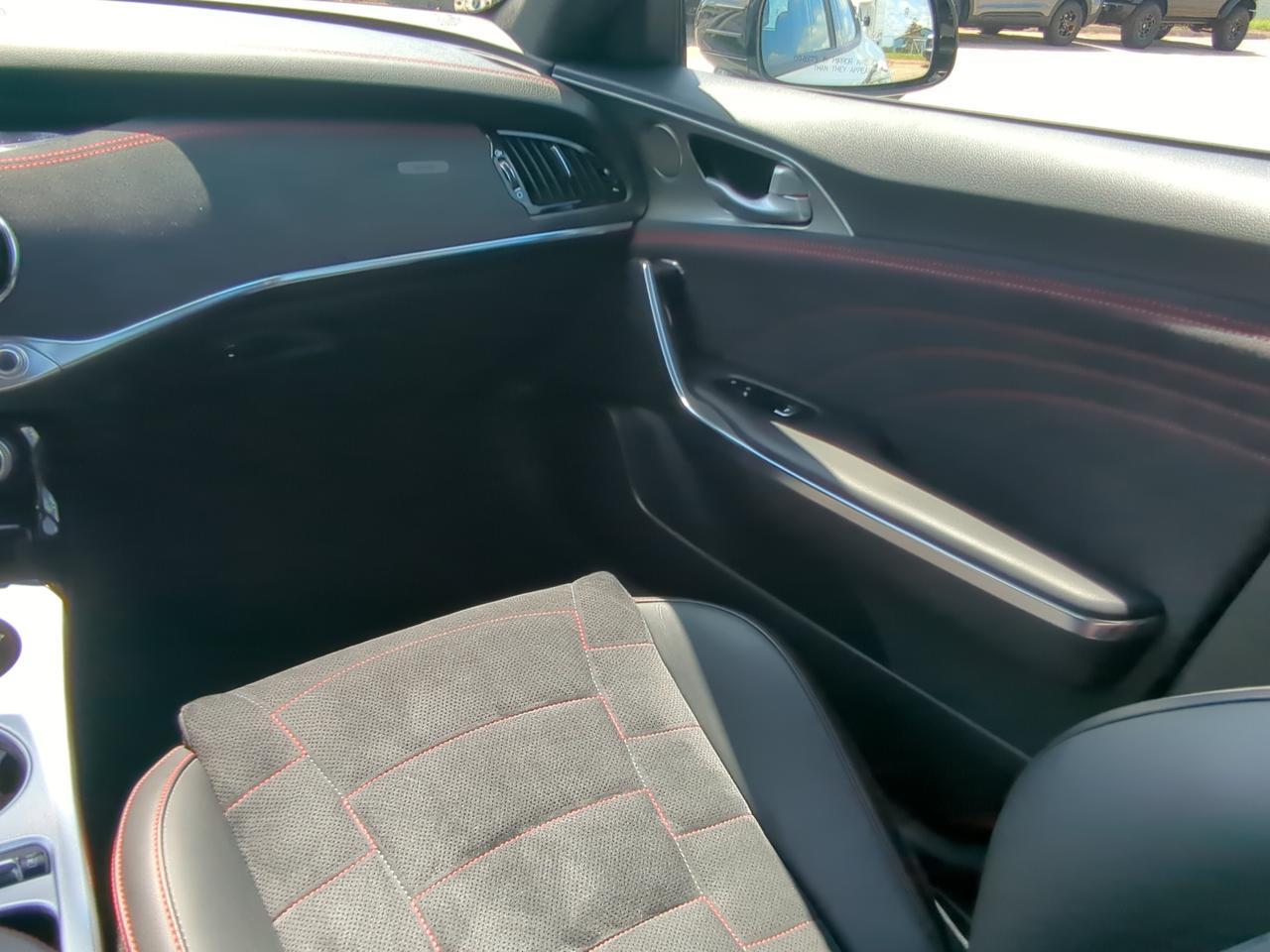 2022 Kia Stinger GT2 Appleton WI