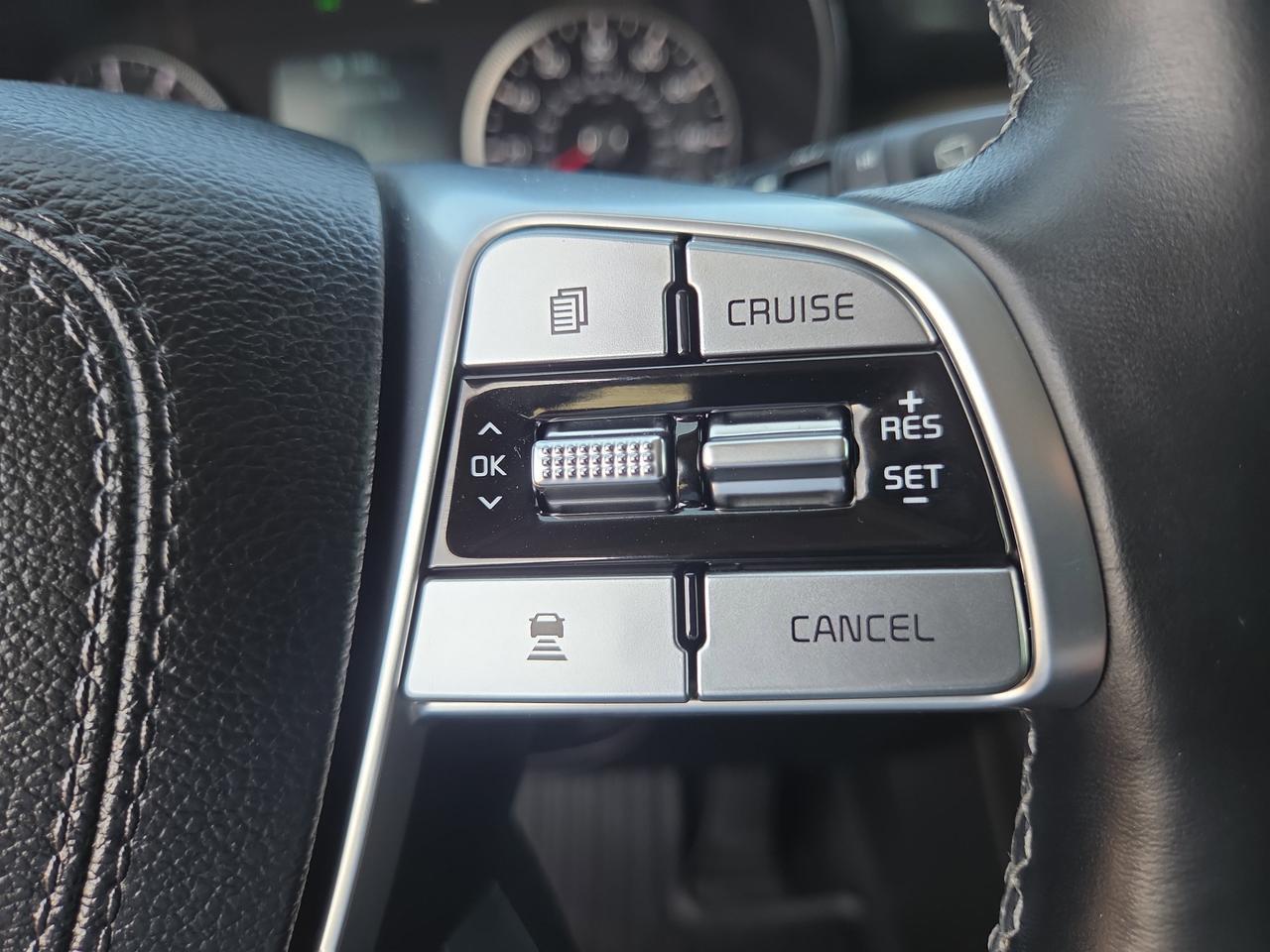 2022 Kia Telluride EX photo 32