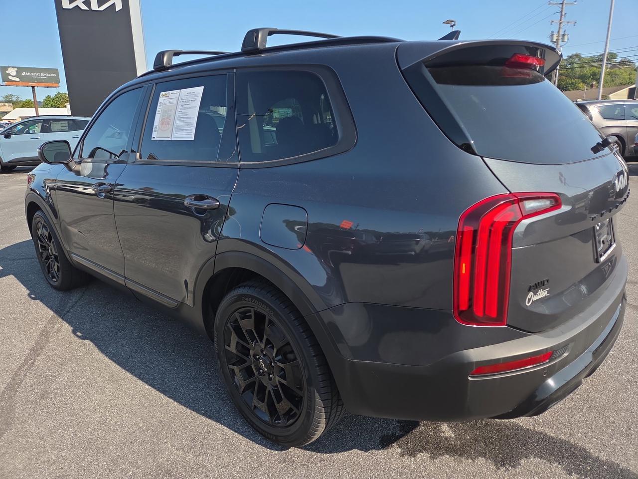 2022 Kia Telluride EX photo 4