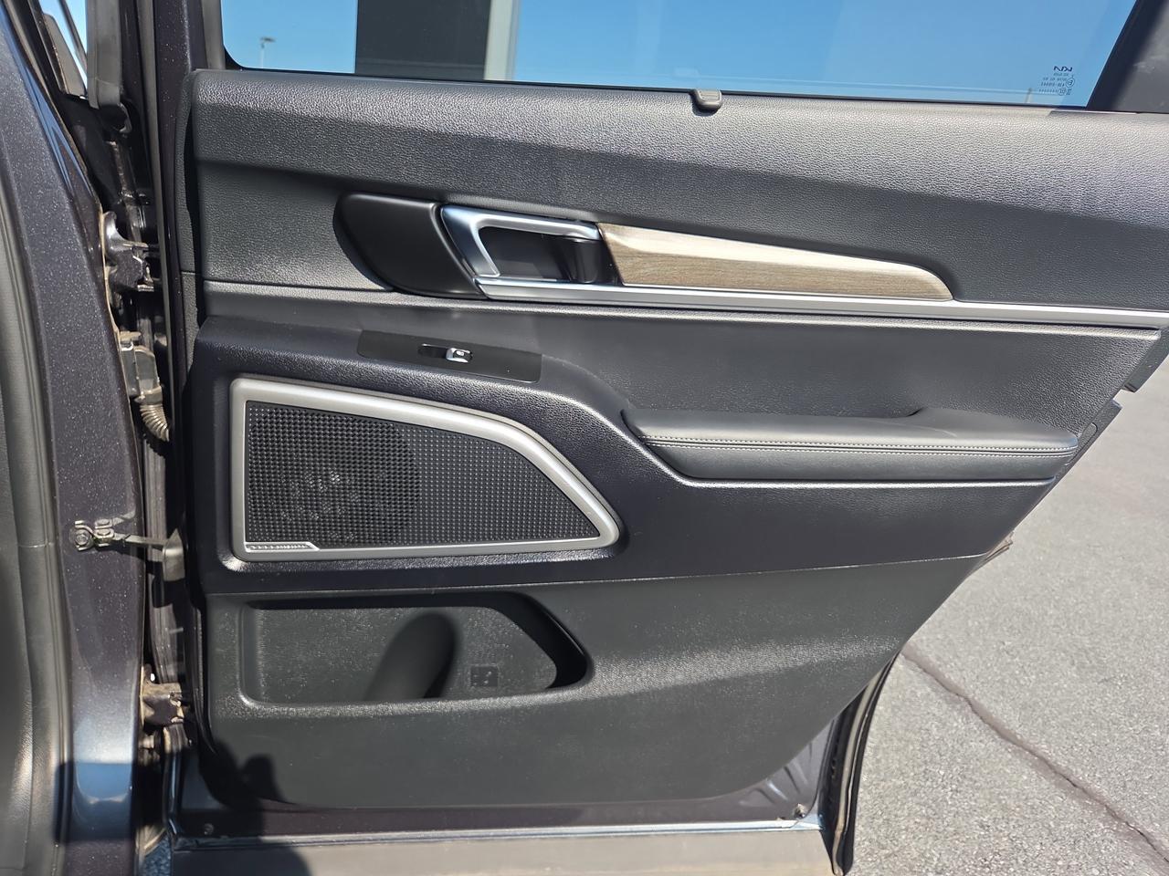 2022 Kia Telluride EX photo 18