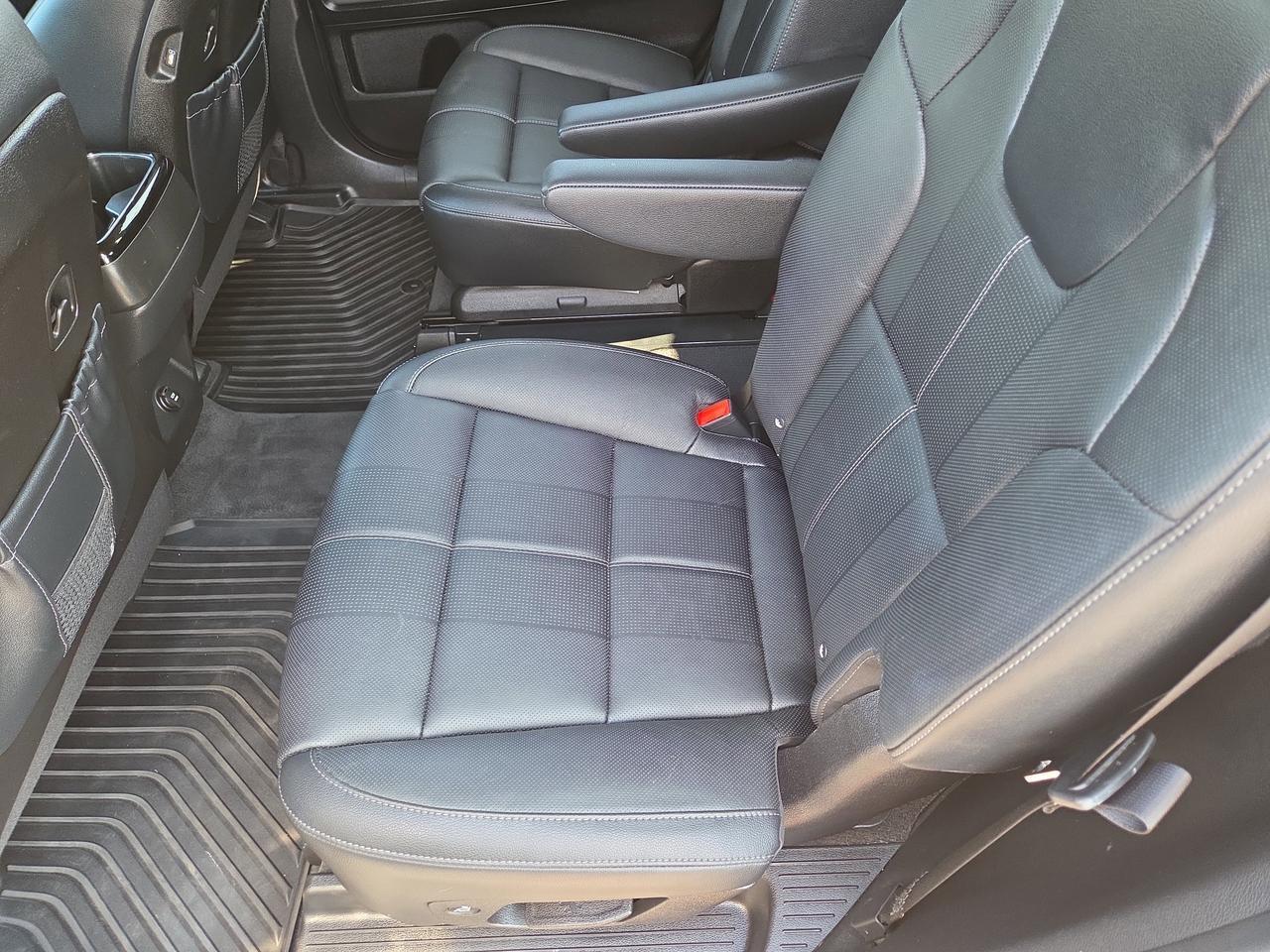 2022 Kia Telluride EX photo 22
