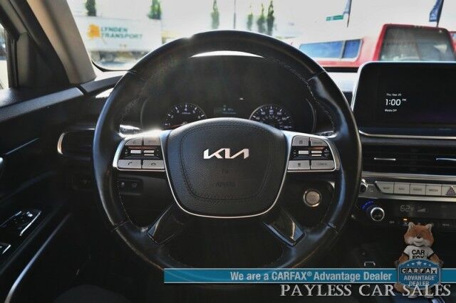 2022 Kia Telluride EX / AWD / Nightfall & Premium Pkg / Auto Start / Heated & Cooled Leather Seats / Heated Steering / Sunroof / NAV / Adaptive Cruise / Lane Depart & Blind Spot / Rear Captain Chairs / 3rd Row / Seats 7 / Tow Pkg / 1-Owner Anchorage AK