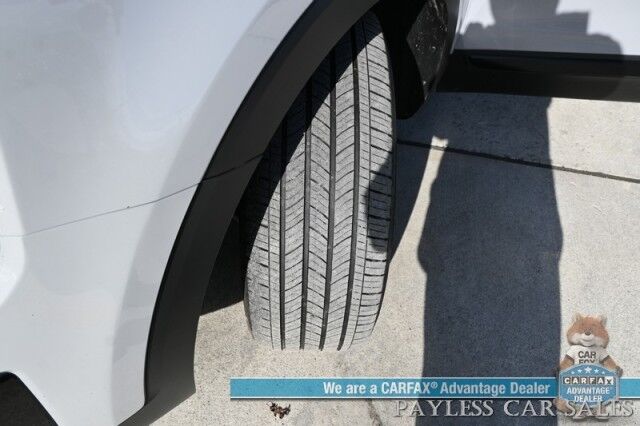 2022 Kia Telluride EX / AWD / Nightfall & Premium Pkg / Auto Start / Heated & Cooled Leather Seats / Heated Steering / Sunroof / NAV / Adaptive Cruise / Lane Depart & Blind Spot / Rear Captain Chairs / 3rd Row / Seats 7 / Tow Pkg / 1-Owner Anchorage AK