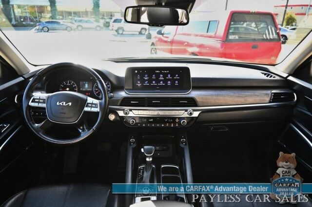 2022 Kia Telluride EX / AWD / Nightfall & Premium Pkg / Auto Start / Heated & Cooled Leather Seats / Heated Steering / Sunroof / NAV / Adaptive Cruise / Lane Depart & Blind Spot / Rear Captain Chairs / 3rd Row / Seats 7 / Tow Pkg / 1-Owner Anchorage AK