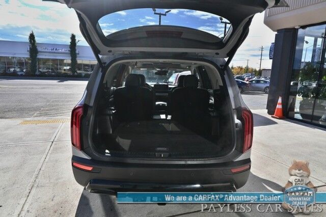2022 Kia Telluride EX / AWD / Nightfall & Premium Pkg / Auto Start / Heated & Cooled Leather Seats / Heated Steering / Sunroof / NAV / Adaptive Cruise / Lane Depart & Blind Spot / Rear Captain Chairs / 3rd Row / Seats 7 / Tow Pkg / 1-Owner Anchorage AK